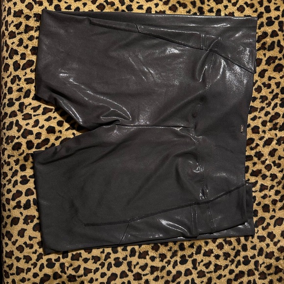 Victorias Secret PINK yoga pants - Picture 4 of 4